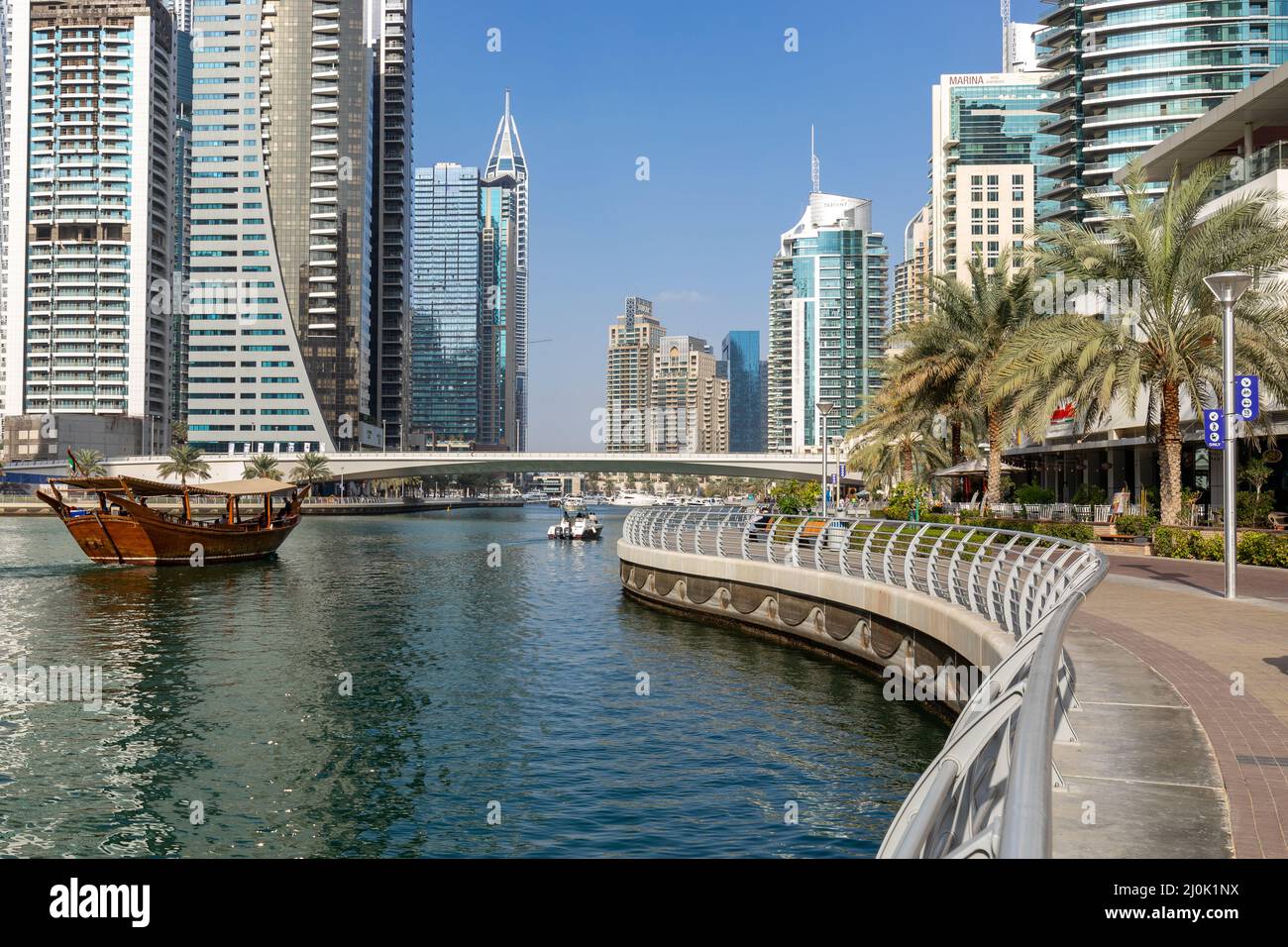 Gratte-ciels de luxe moderne de Dubai Marina, Émirats arabes Unis. Moyen-Orient. Banque D'Images