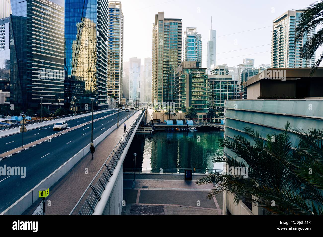 Gratte-ciels de luxe moderne de Dubai Marina, Émirats arabes Unis. Moyen-Orient. Banque D'Images