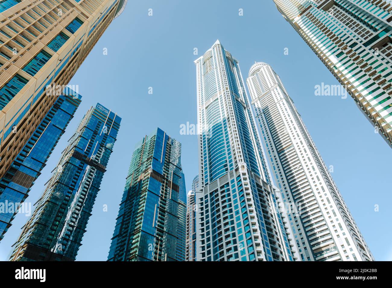 Gratte-ciels de luxe moderne de Dubai Marina, Émirats arabes Unis. Moyen-Orient. Banque D'Images