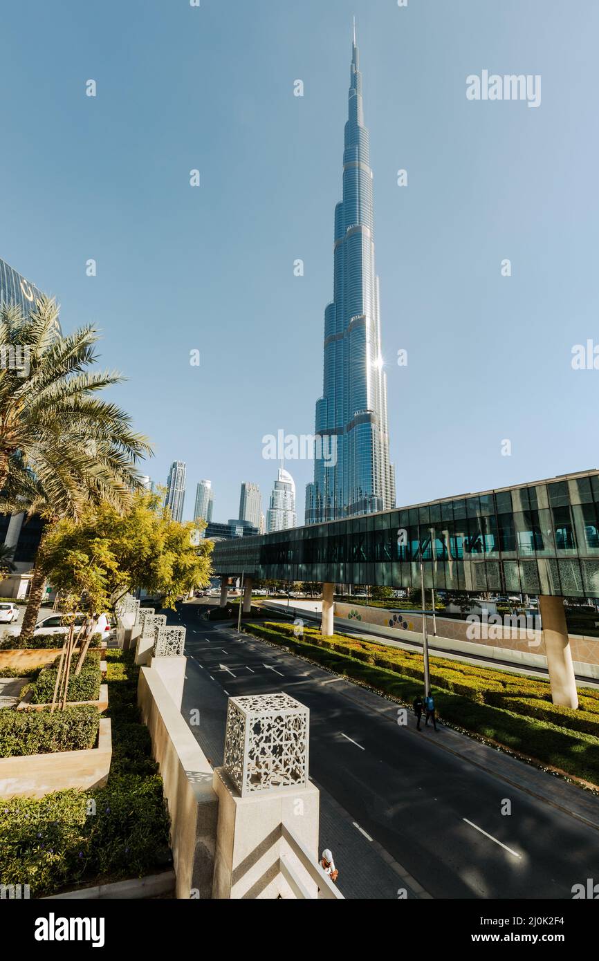Burj Khalifa la plus grande structure jamais construite, à 828 m (2 717 pi). Dubaï, Émirats arabes Unis. Moyen-Orient. Banque D'Images