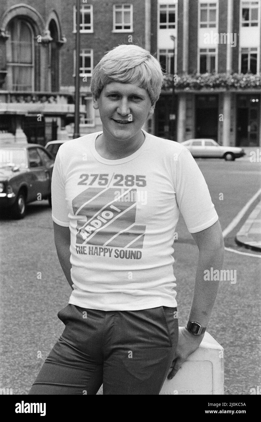 Mike Smith rejoint radio One.Mike, 27 ans, qui vient d'Essex, quittera Capital radio pour présenter un spectacle de trois heures samedi matin pour la BBC. Photo prise le 7th septembre 1982 Banque D'Images
