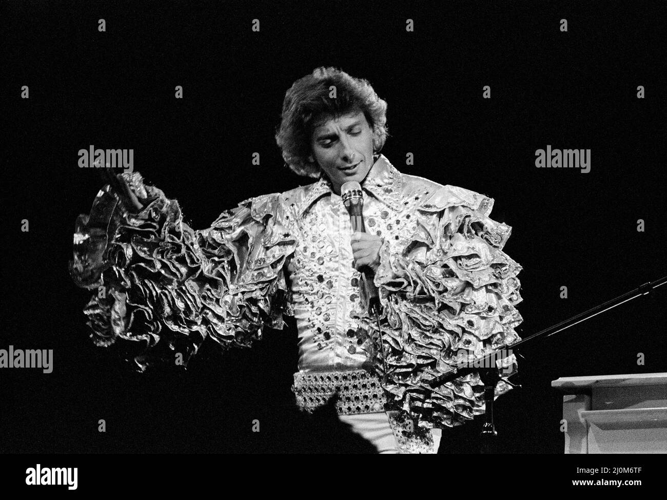 Barry Manilow en concert au Hartford Civic Center, Hartford, Connecticut, Amérique. Décembre 1981. Banque D'Images