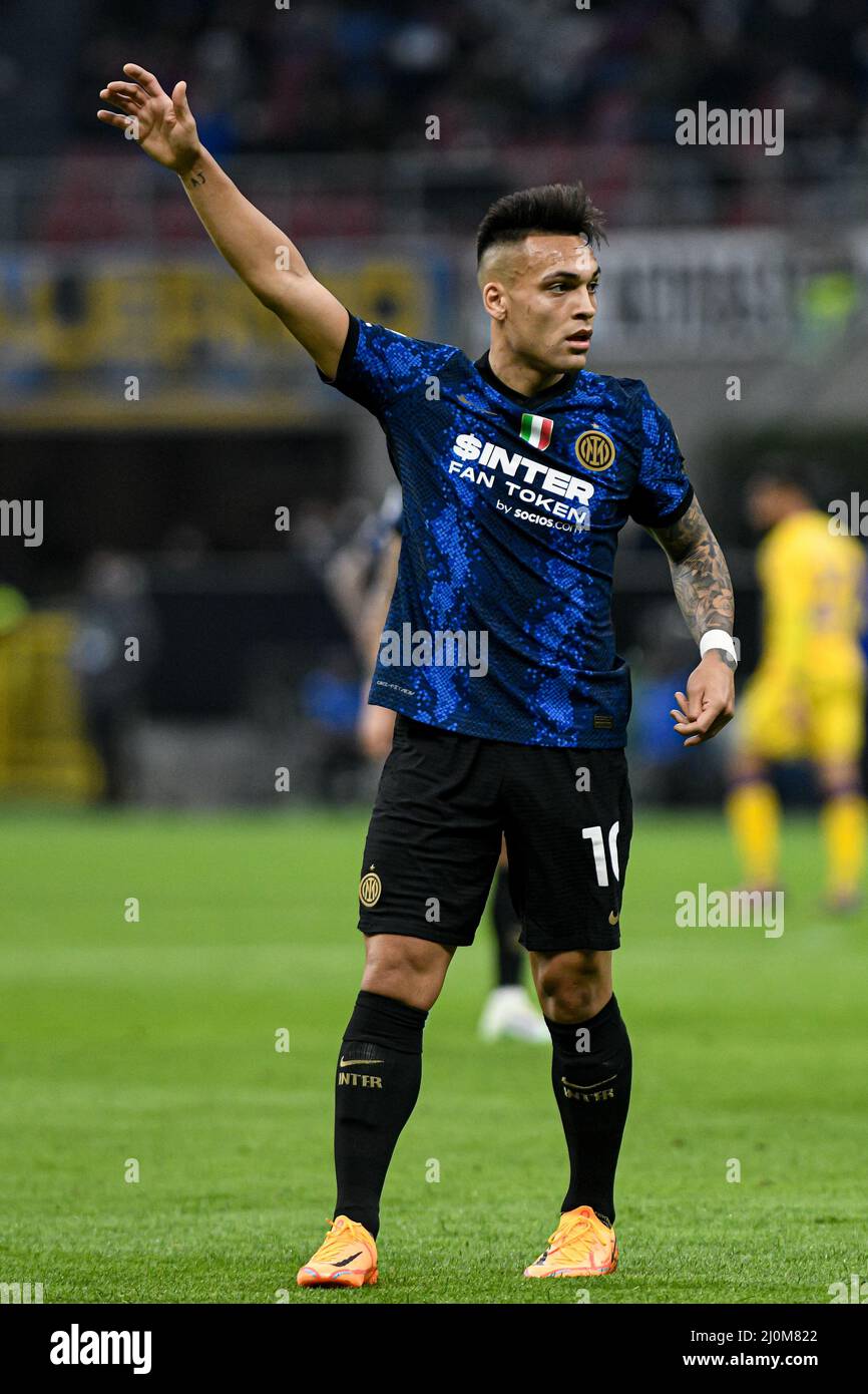 Milan, Italie. 19th mars 2022. Milan, Italie - 19 mars 2022: Lautaro Martinez du FC Internazionale pendant la série italienne Un match de championnat de football FC Internazionale vs ACF Fiorentina au stade San Siro (photo de Piero Cruciatti/Sipa USA) crédit: SIPA USA/Alay Live News Banque D'Images