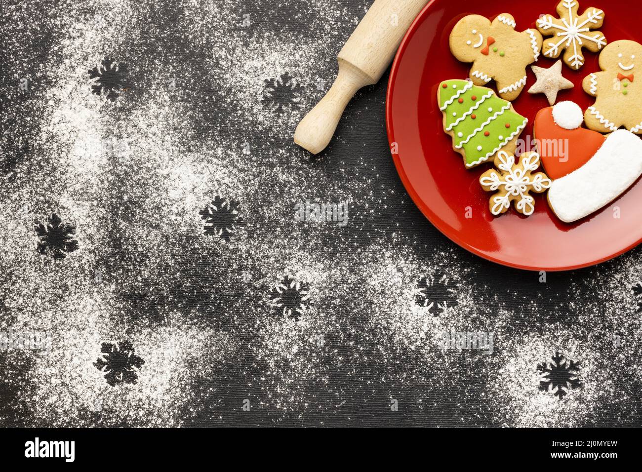 Assortiment de biscuits de pain d'épice de noël à plat avec espace pour les copies (1) Banque D'Images