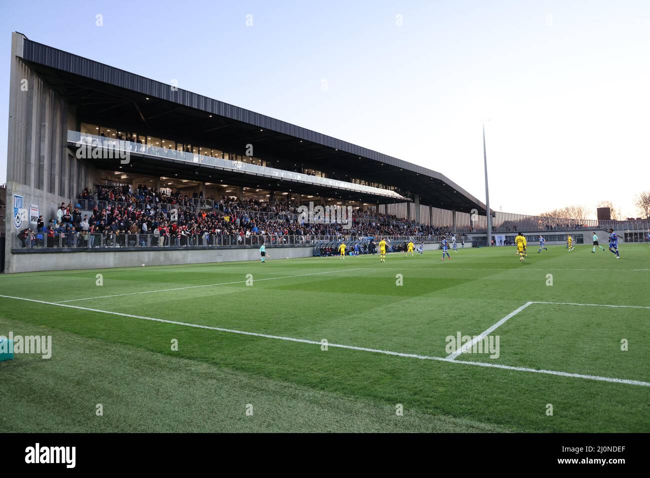 Stade lors du championnat français Ligue 2 match de football entre USL  Dunkerque et Valenciennes FC