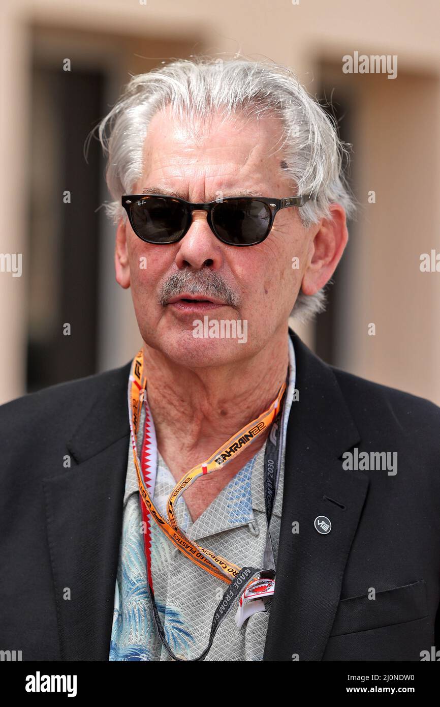 Sakhir, Bahreïn. 20th mars 2022. Sakhir, Bahreïn. 20th mars 2022. Gordon Murray (RSA) car Designer. Grand Prix de Bahreïn, dimanche 20th mars 2022. Sakhir, Bahreïn. Credit: James Moy/Alamy Live News Credit: James Moy/Alamy Live News Banque D'Images