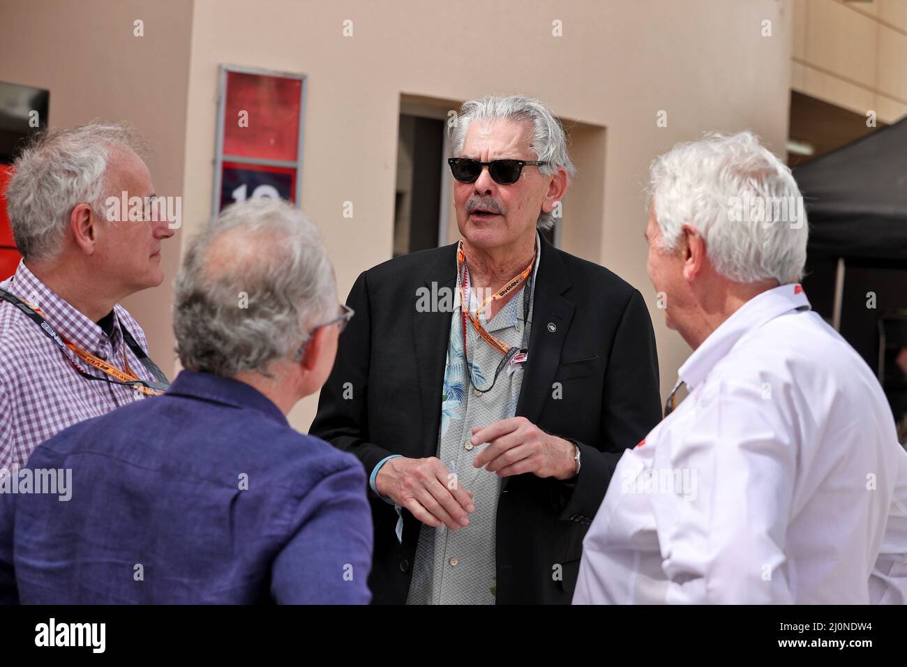 Sakhir, Bahreïn. 20th mars 2022. Sakhir, Bahreïn. 20th mars 2022. Gordon Murray (RSA) car Designer. Grand Prix de Bahreïn, dimanche 20th mars 2022. Sakhir, Bahreïn. Credit: James Moy/Alamy Live News Credit: James Moy/Alamy Live News Banque D'Images