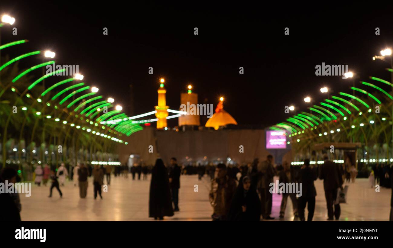 karbala, Irak - 23 février 2015 : photo d'imam husien shrinei dans la ville de karbala Banque D'Images