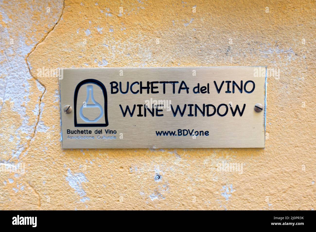 Ancienne fenêtre à vin historique ou « Buchetta Del Vino » Florence Italie Banque D'Images