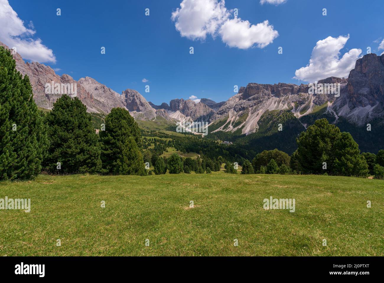 Vues de Seceda sur les montagnes Odle. Banque D'Images