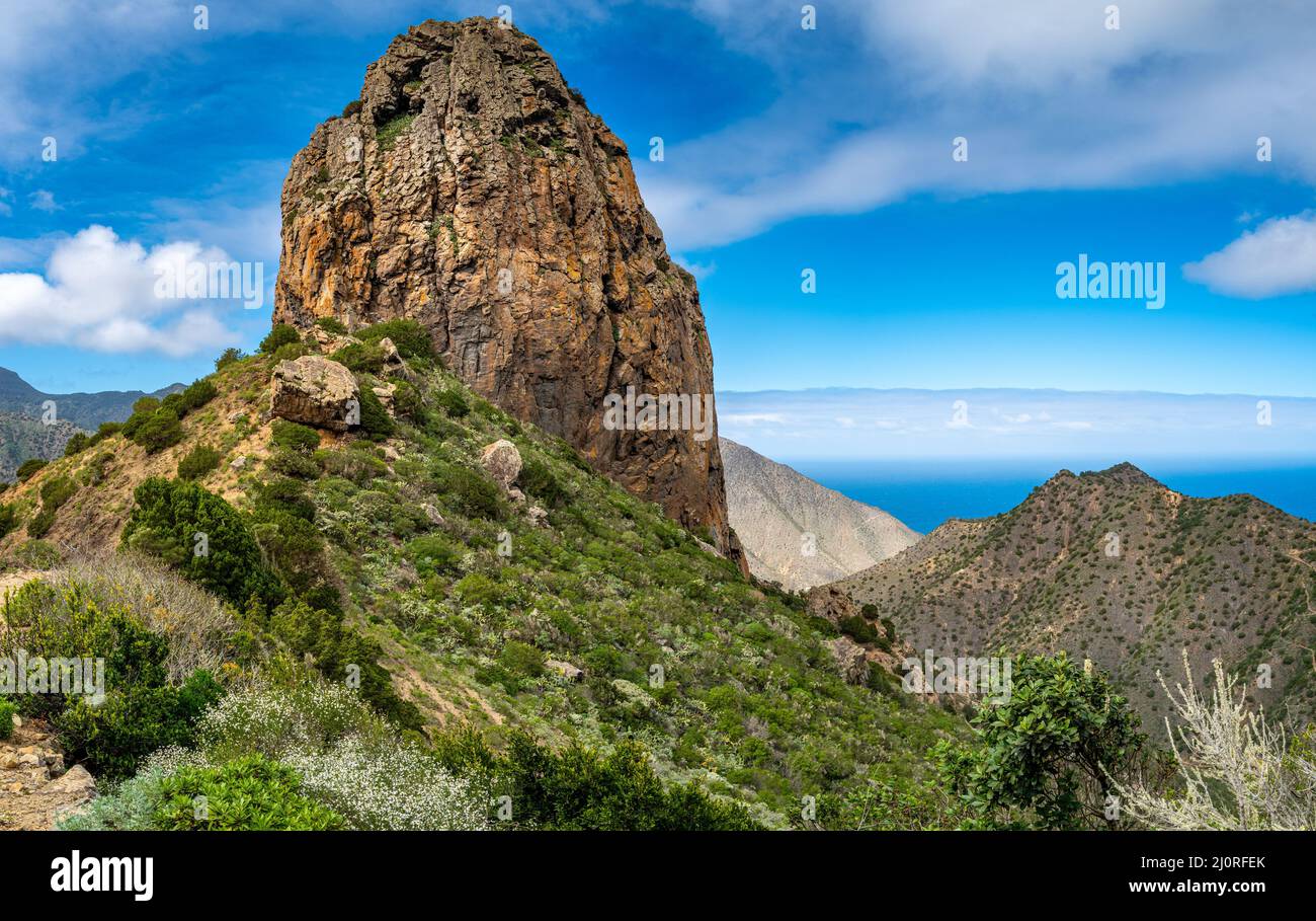 La montagne Agando (Roque Agando) la montagne la plus célèbre de l'île des Canaries la Gomera Banque D'Images