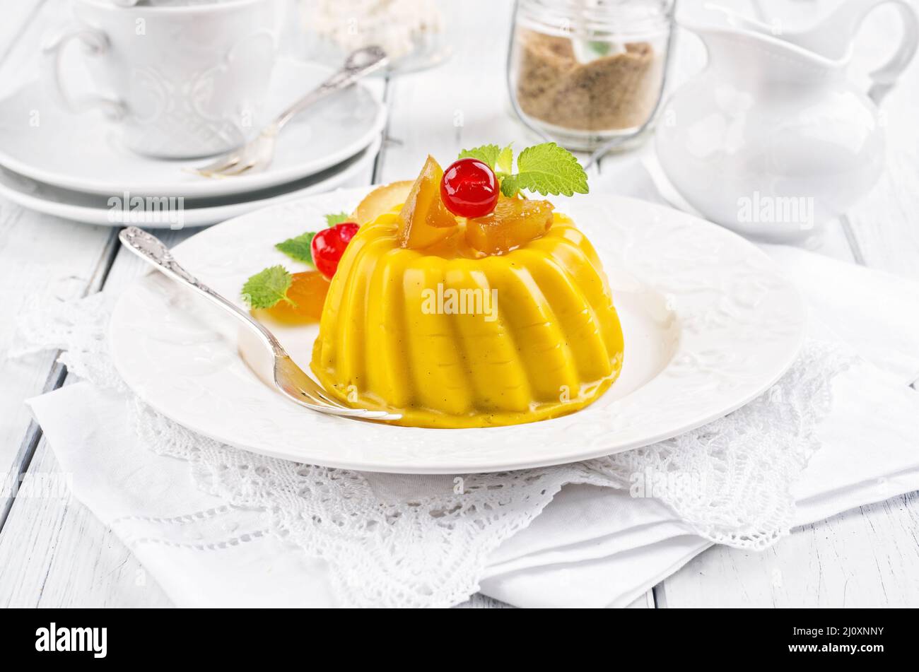 Pudding de mangue Banque D'Images Pudding de mangue Banque D'Images