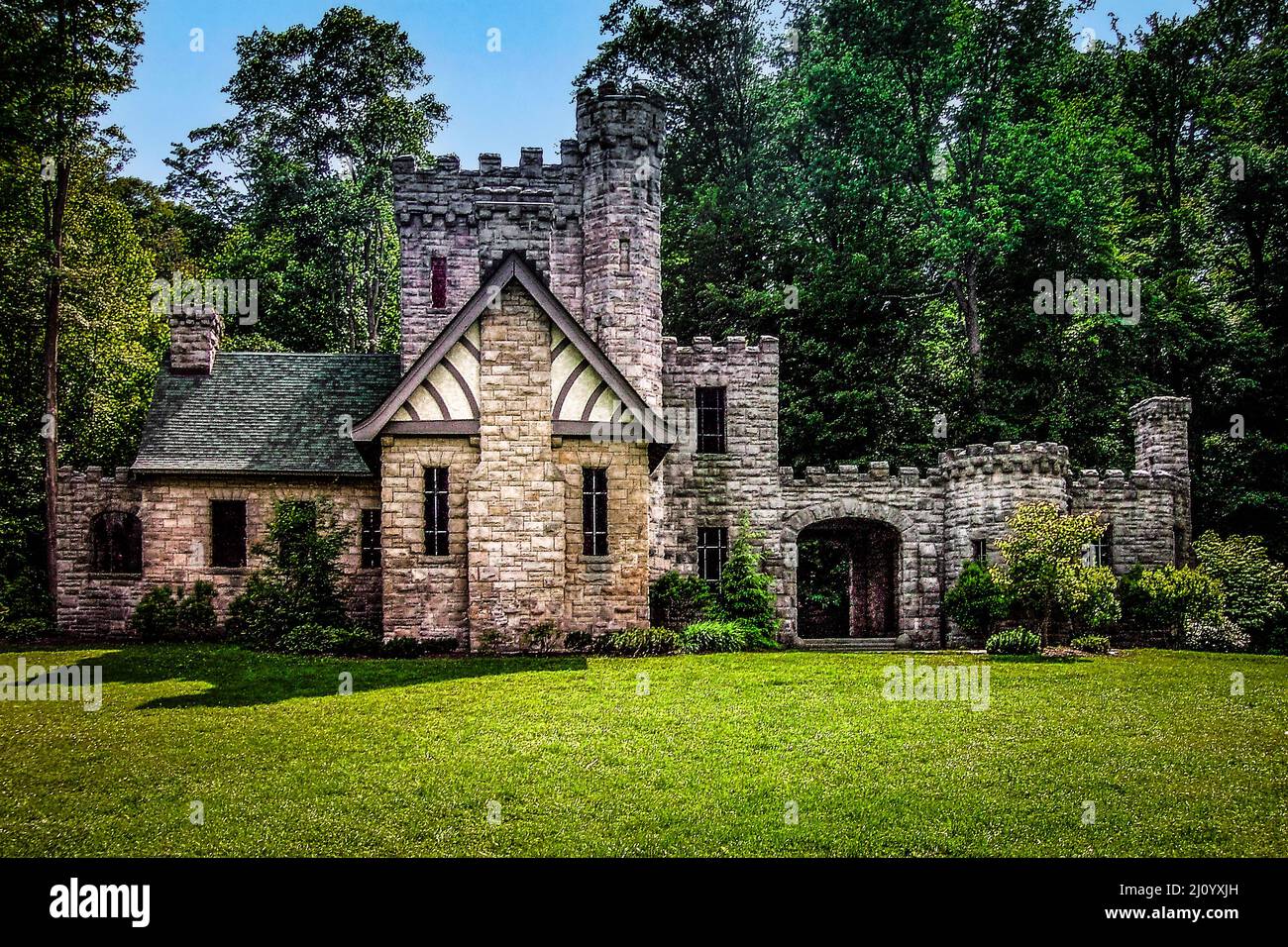 Belle vue de face du château de Squire dans la réserve de chagrin du nord du lac Metroparks Banque D'Images