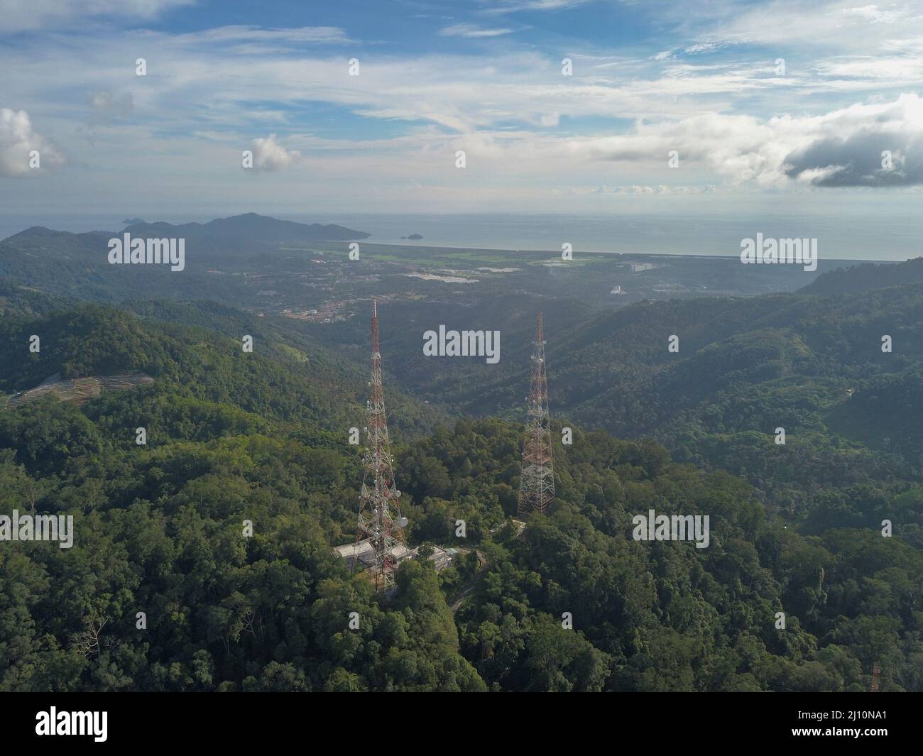 Vue aérienne de la tour de télécommunication à Penang Hill. Banque D'Images