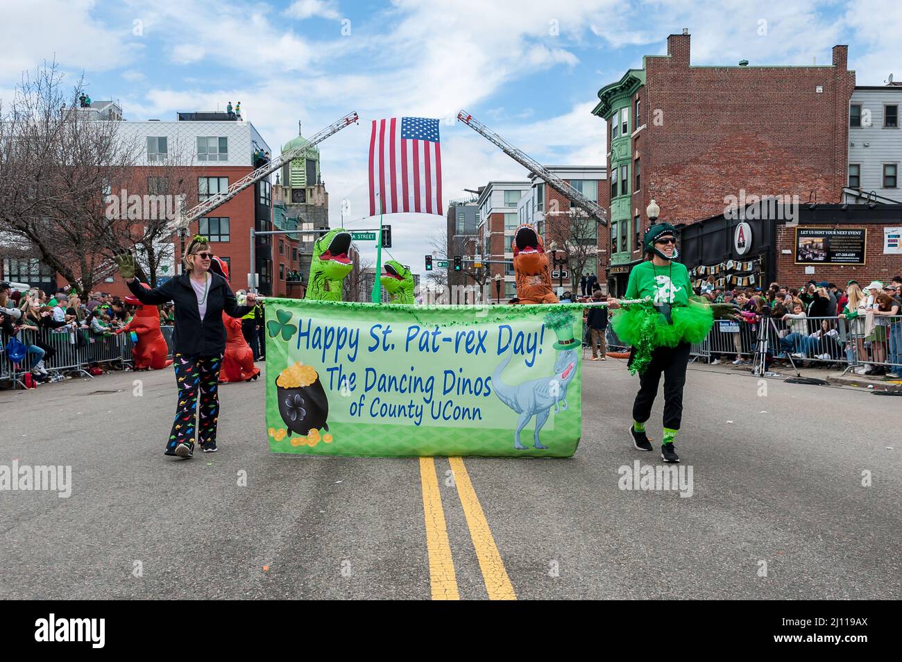 Le 20 mars 2022, South Boston St. Patrick's Day Parade, produit par le South Boston Allied War Veterans Council Banque D'Images