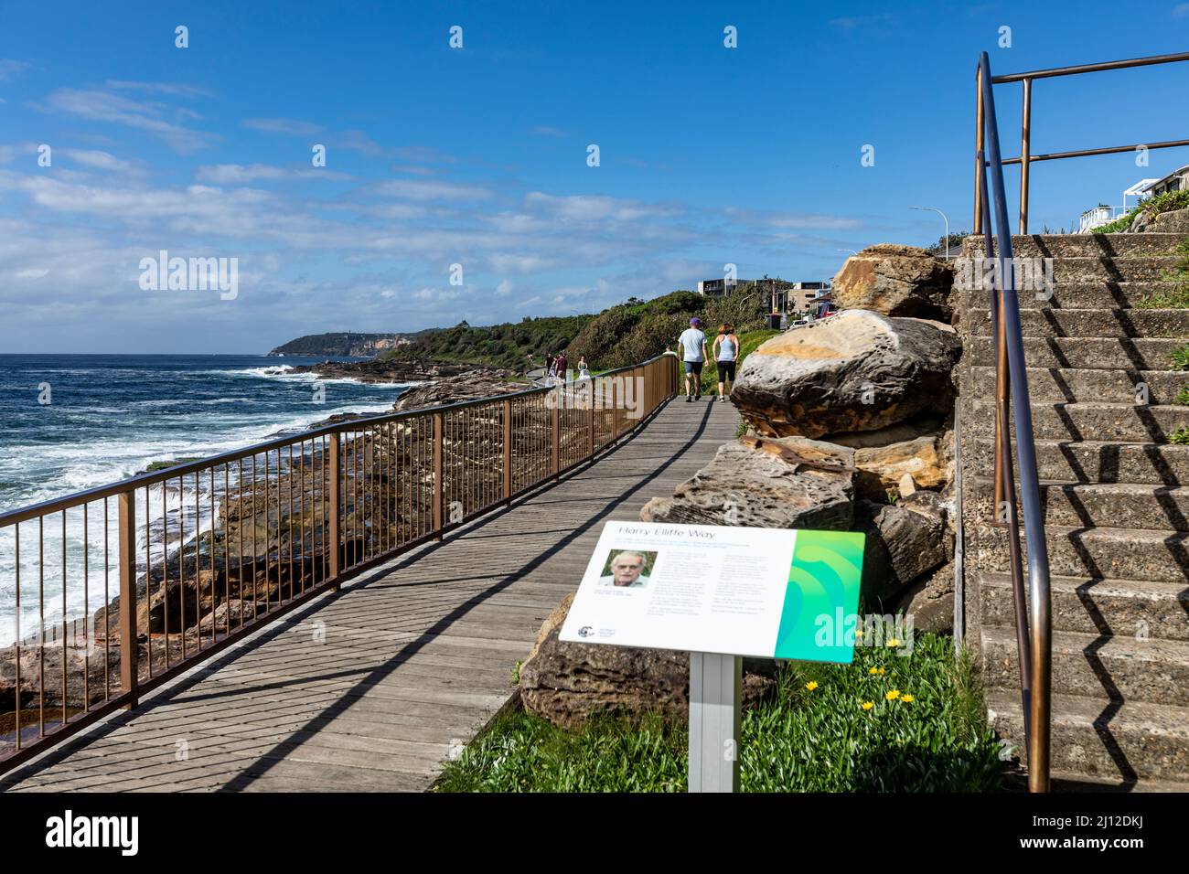 Dee Pourquoi Manly promenade côtière, ici une section de la route côtière entre Curl Curl et Freshwater connu sous le nom de harry eliffe Way, Sydney, NSW, Australie, Banque D'Images