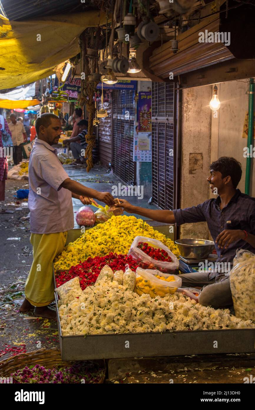 Pondichéry Food Market, Pondichéry, aujourd'hui connu sous le nom de Puducherry, est la capitale et la ville la plus peuplée du territoire de l'Union de Puducherry en Inde. Banque D'Images