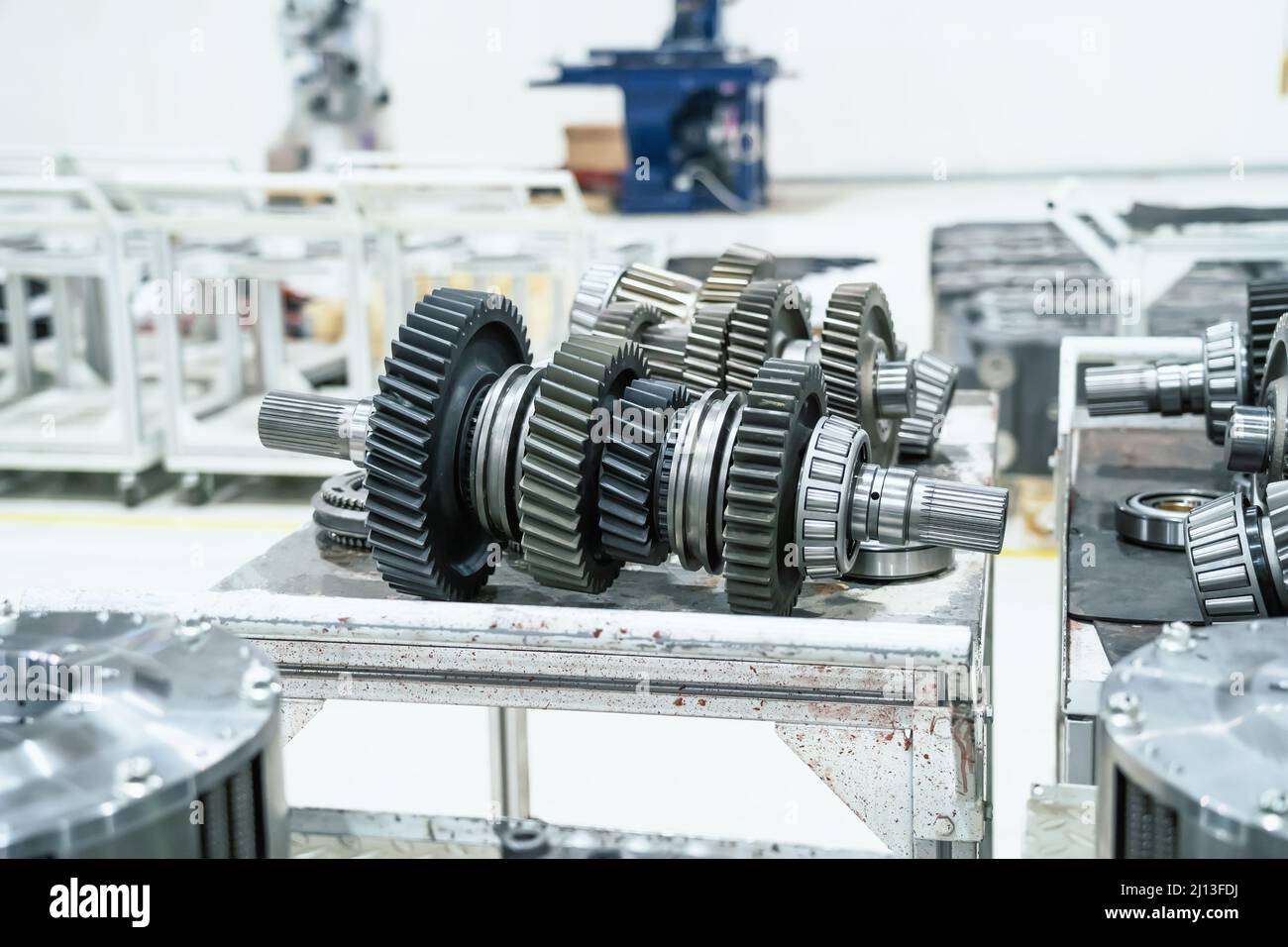 Fait partie de la transmission de changement de vitesse avec roues dentées de la machine industrielle en usine de moissonneuse-batteuse. Banque D'Images