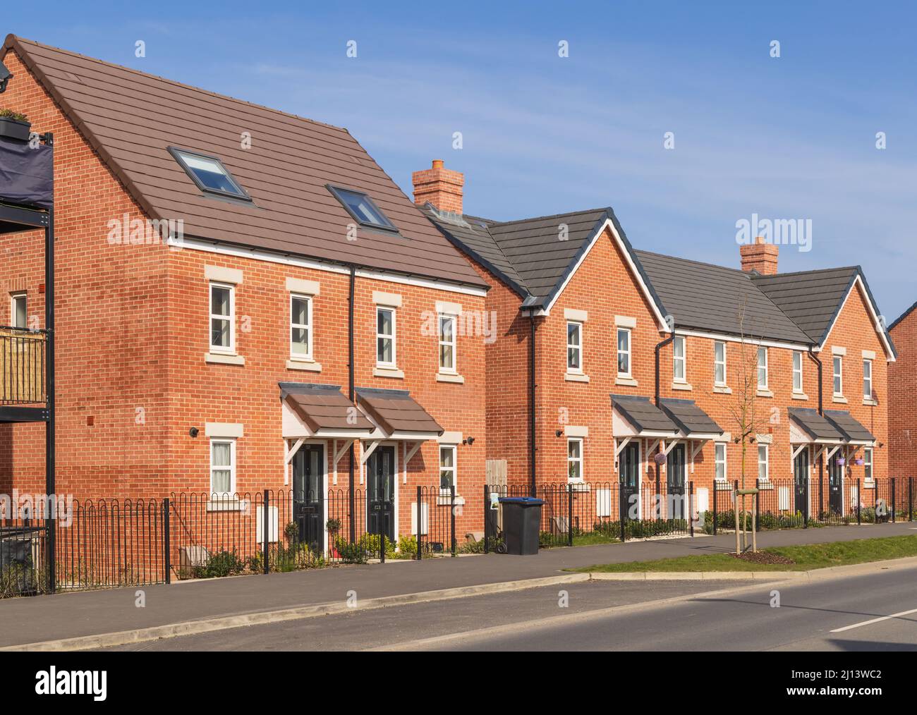 Maisons semi-détachées neuves dans le nouveau développement de logements de Stortford Fields. Bishop's Stortford. ROYAUME-UNI. Banque D'Images