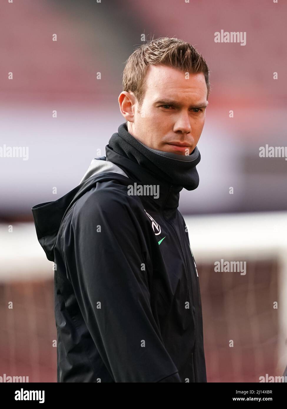 Londres, Royaume-Uni. 22nd mars 2022. Le headcoach Tommy Strot (VFL Wolfsburg) lors de la session d'entraînement de la Ligue des champions des femmes de l'UEFA de VFL Wolfsburg au stade Emirates à Londres, en Angleterre. Daniela Porcelli /SPP crédit: SPP Sport presse photo. /Alamy Live News Banque D'Images