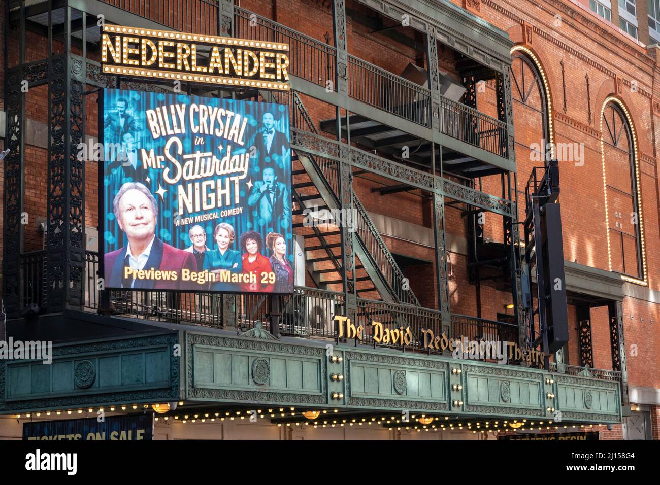 David T. Nederlander Theatre avec le 'Billy Crystal in MR. Saturday Night' Marquee, NYC, USA 2022 Banque D'Images