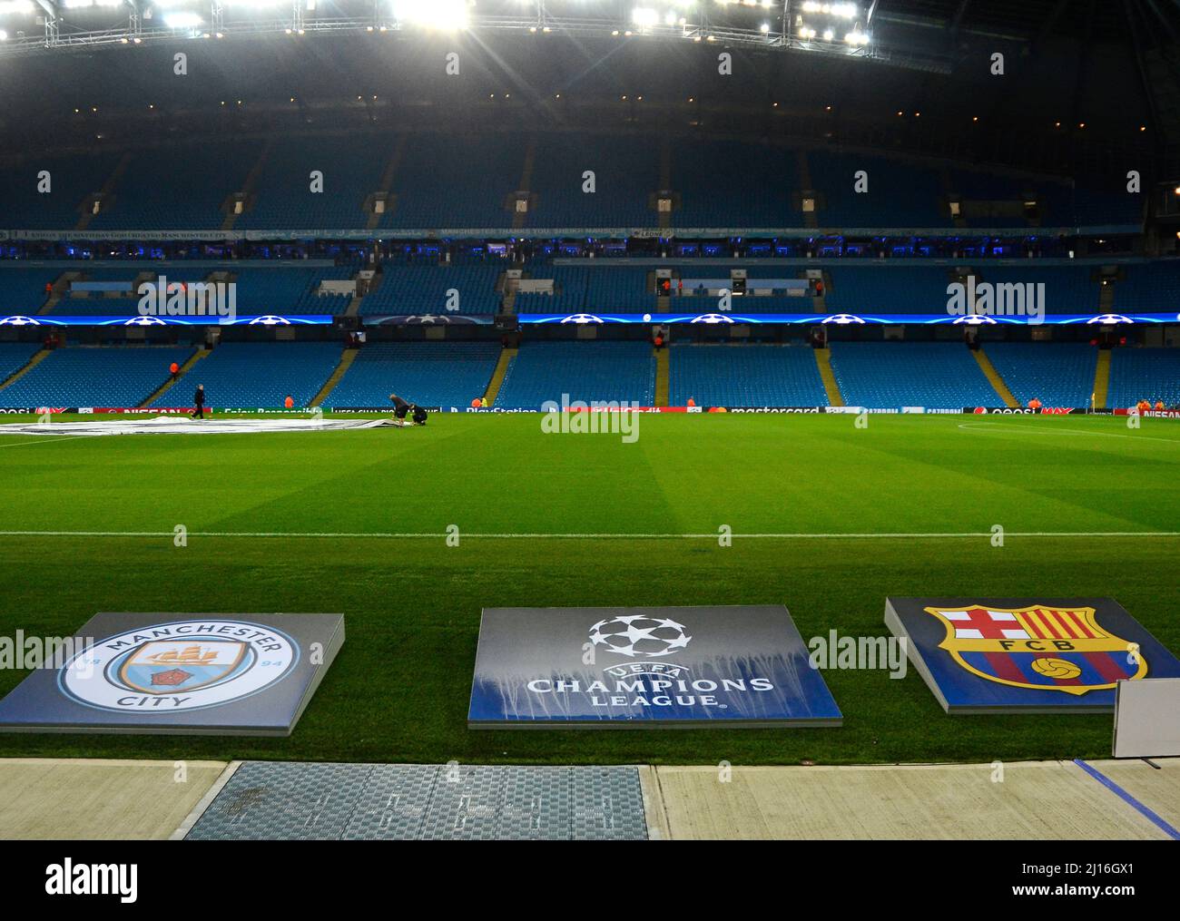 MANCHESTER, ANGLETERRE - 1 NOVEMBRE 2016 : le stade Etihad est photographié avant le match du groupe C de la Ligue des champions de l'UEFA entre Manchester City et le FC Barcelone au stade de la ville de Manchester. Copyright: Cosmin Iftode/Picstaff Banque D'Images