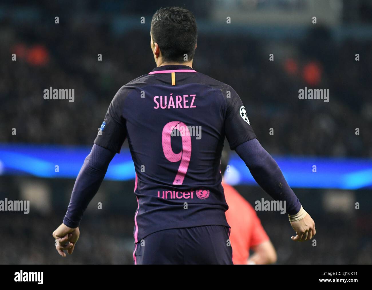 MANCHESTER, ANGLETERRE - 1 NOVEMBRE 2016 : Luis Suarez de Barcelone photographié pendant le match du groupe C de la Ligue des champions de l'UEFA entre Manchester City et le FC Barcelone au stade de la ville de Manchester. Copyright: Cosmin Iftode/Picstaff Banque D'Images