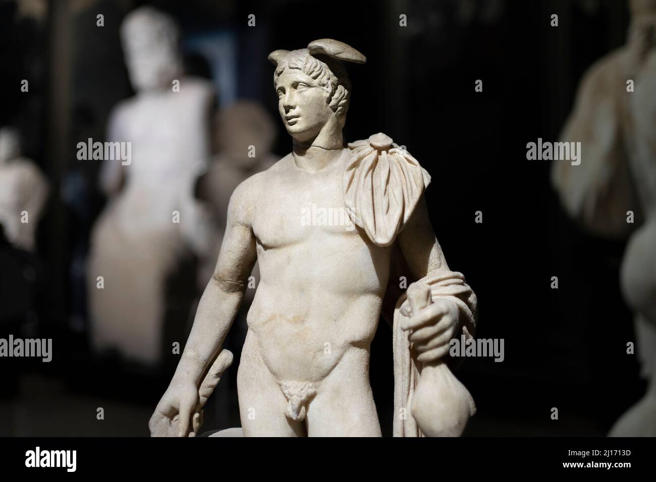 Sculpture du Dieu grec Hermes au Musée d'archéologie d'Istanbul, Turquie. Banque D'Images