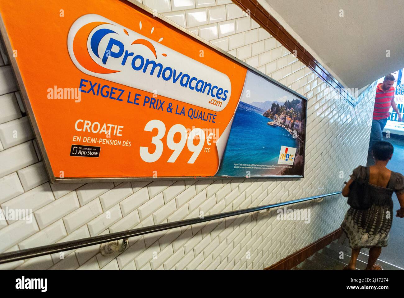 Paris, France, Paris Metro Affiches de voyage publicitaires, exposées Banque D'Images
