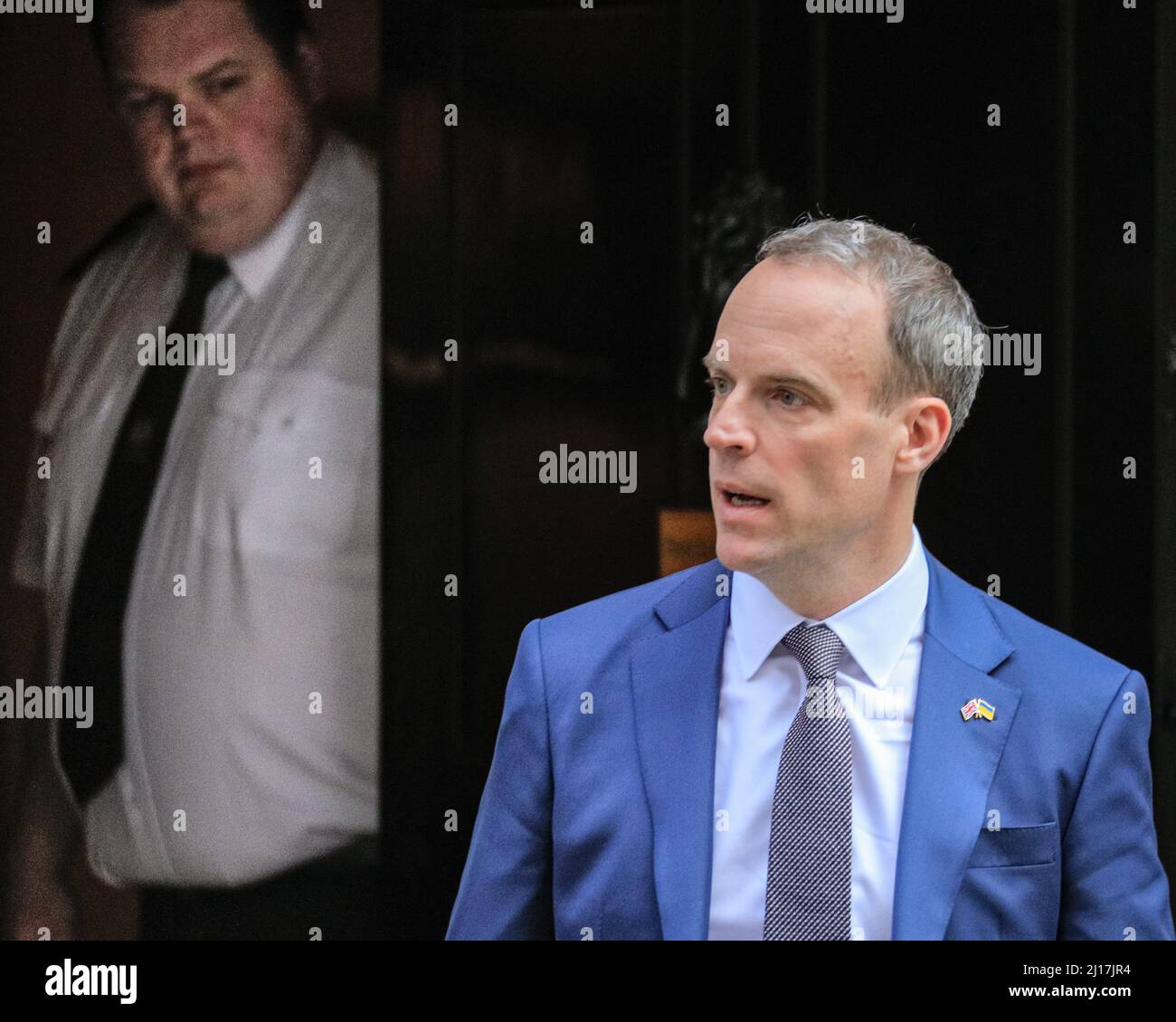 Londres, Royaume-Uni. 23rd mars 2022. Domic Raab, député, vice-premier ministre, Lord Chancelier et secrétaire d'État à la Justice. Les ministres assistent à une réunion du Cabinet à Downing Street avant la déclaration du printemps. Credit: Imagetraceur/Alamy Live News Banque D'Images