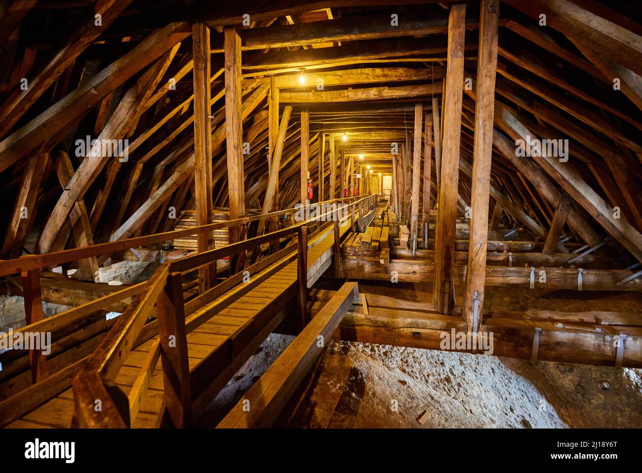 À l'intérieur du toit, au-dessus de la Nave, dans la cathédrale Lincoln 2022 Banque D'Images