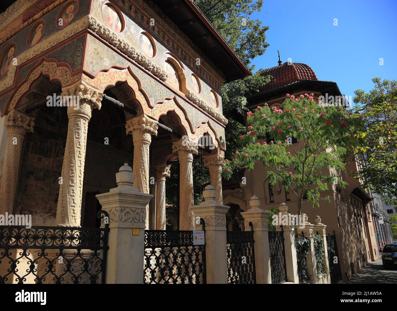 Stavropoleos-Kirche, einstiges Gotteshaus der griechischen Kaufleur, Bukarest, Rumänien / Église Stavropoleos, ancien lieu de culte du grec Banque D'Images