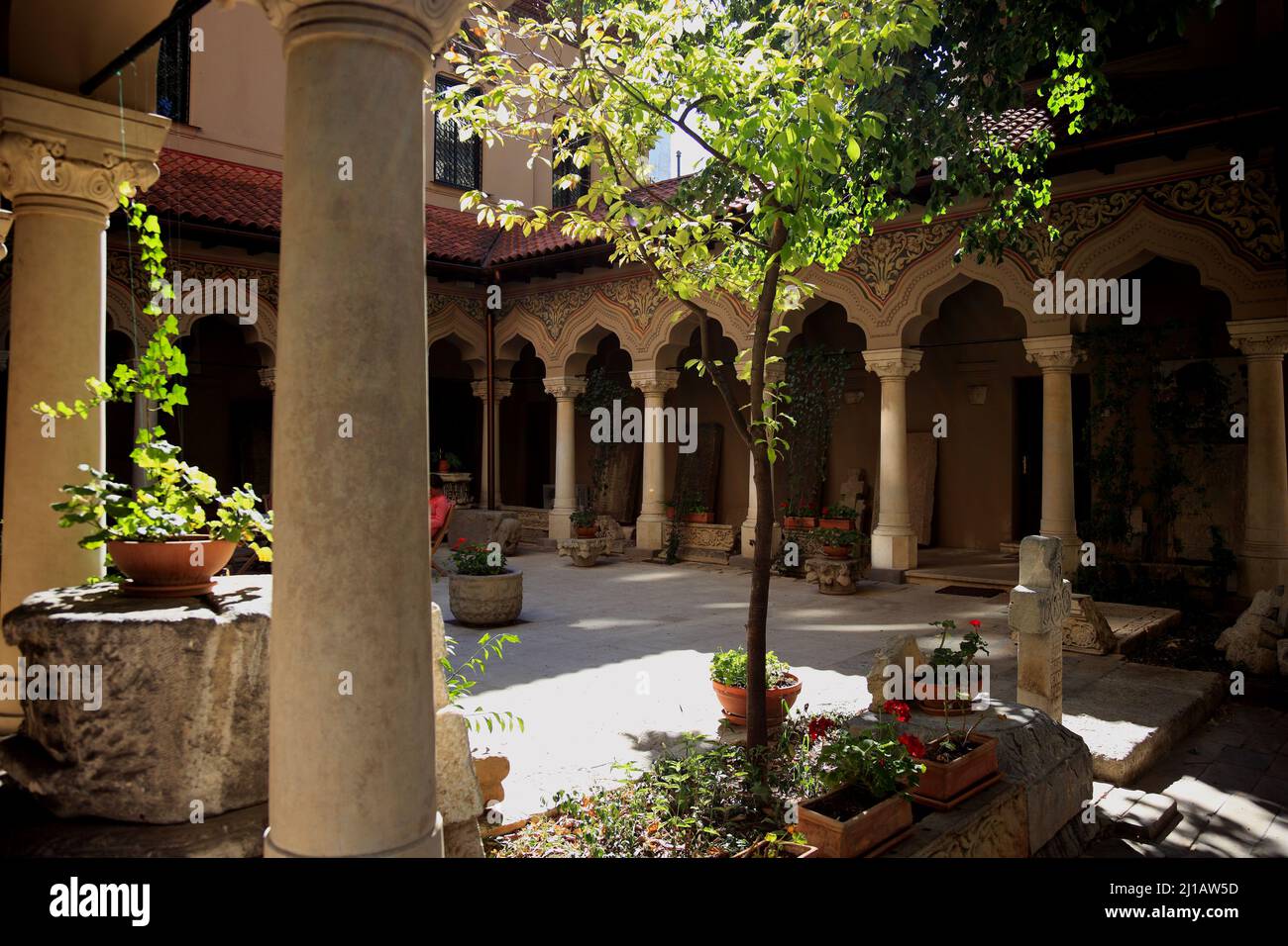 Stavropoleos-Kirche, einstiges Gotteshaus der griechischen Kaufleur, Bukarest, Rumänien / Église Stavropoleos, ancien lieu de culte du grec Banque D'Images