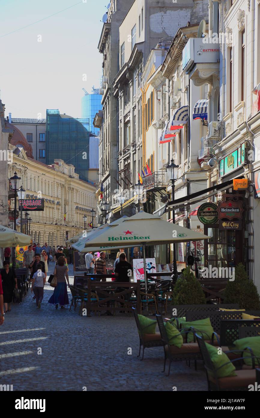 Lokal Carul cu Bere, Bierwagen, in der Strada Lipscani, Leipziger Straße, im alten Handelsviertel, Bukarest, Rumänien (Aufnahmedatum kann abweichen) Banque D'Images