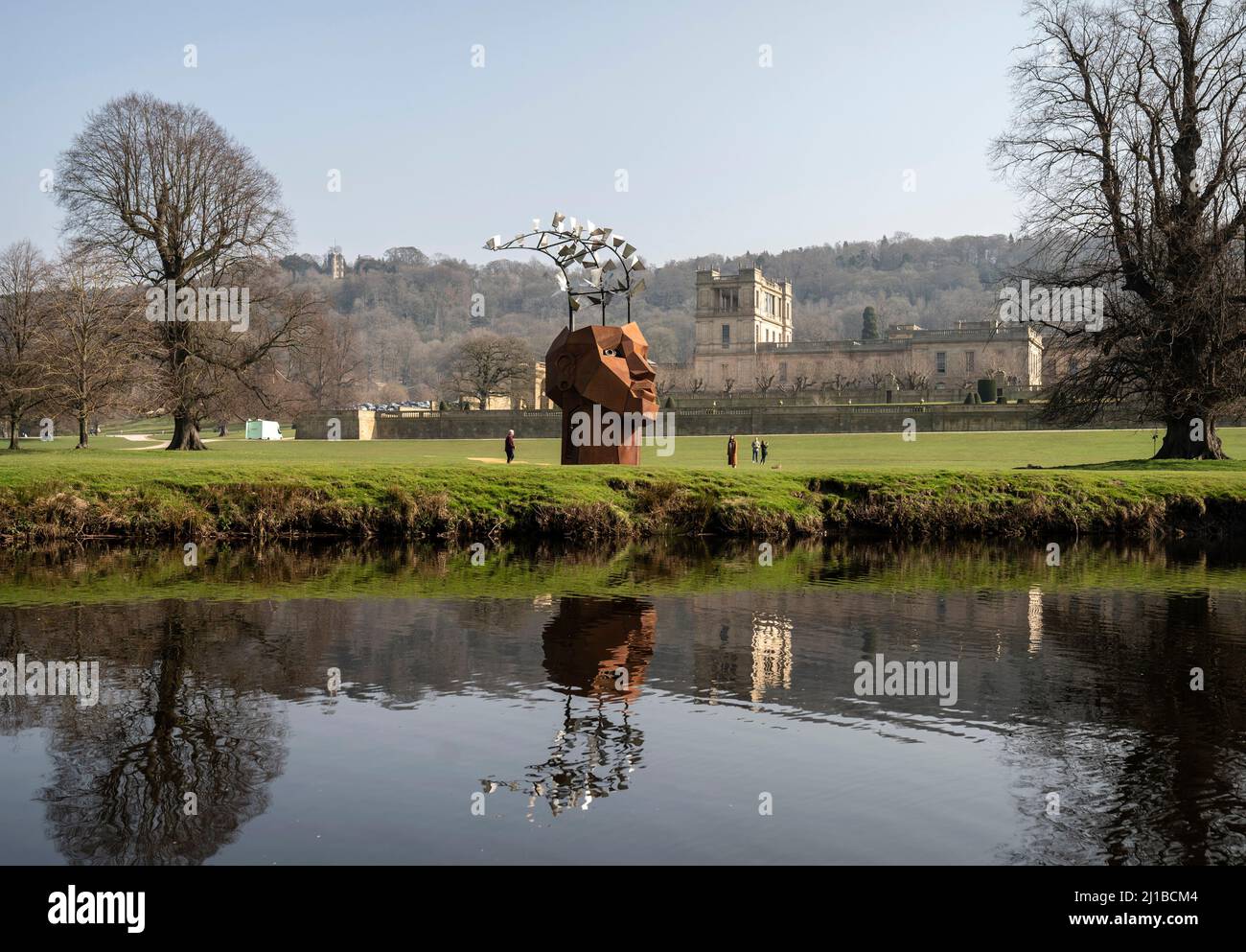 The Flybray par l'artiste Christina Sporrong, à l'entrée britannique des Horizons radicaux : l'art de brûler l'homme, des œuvres d'art à grande échelle à Chatsworth House, Bakewell dans le Derbyshire. Date de la photo: Jeudi 24 mars 2022. Banque D'Images