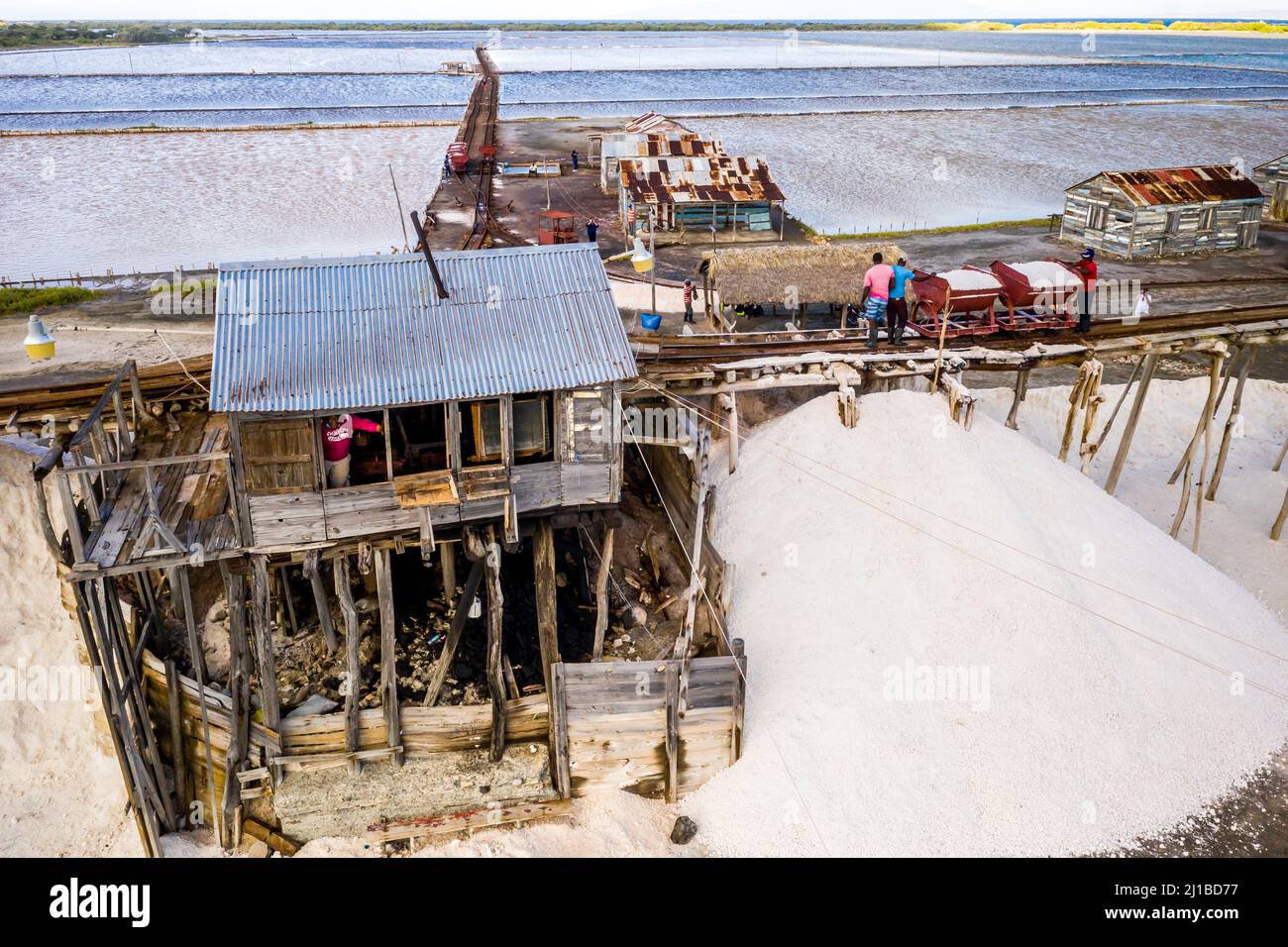 MARAIS SALANTS, SALINAS DE BANI, PÉNINSULE DE LAS CALDERAS, RÉPUBLIQUE DOMINICAINE Banque D'Images