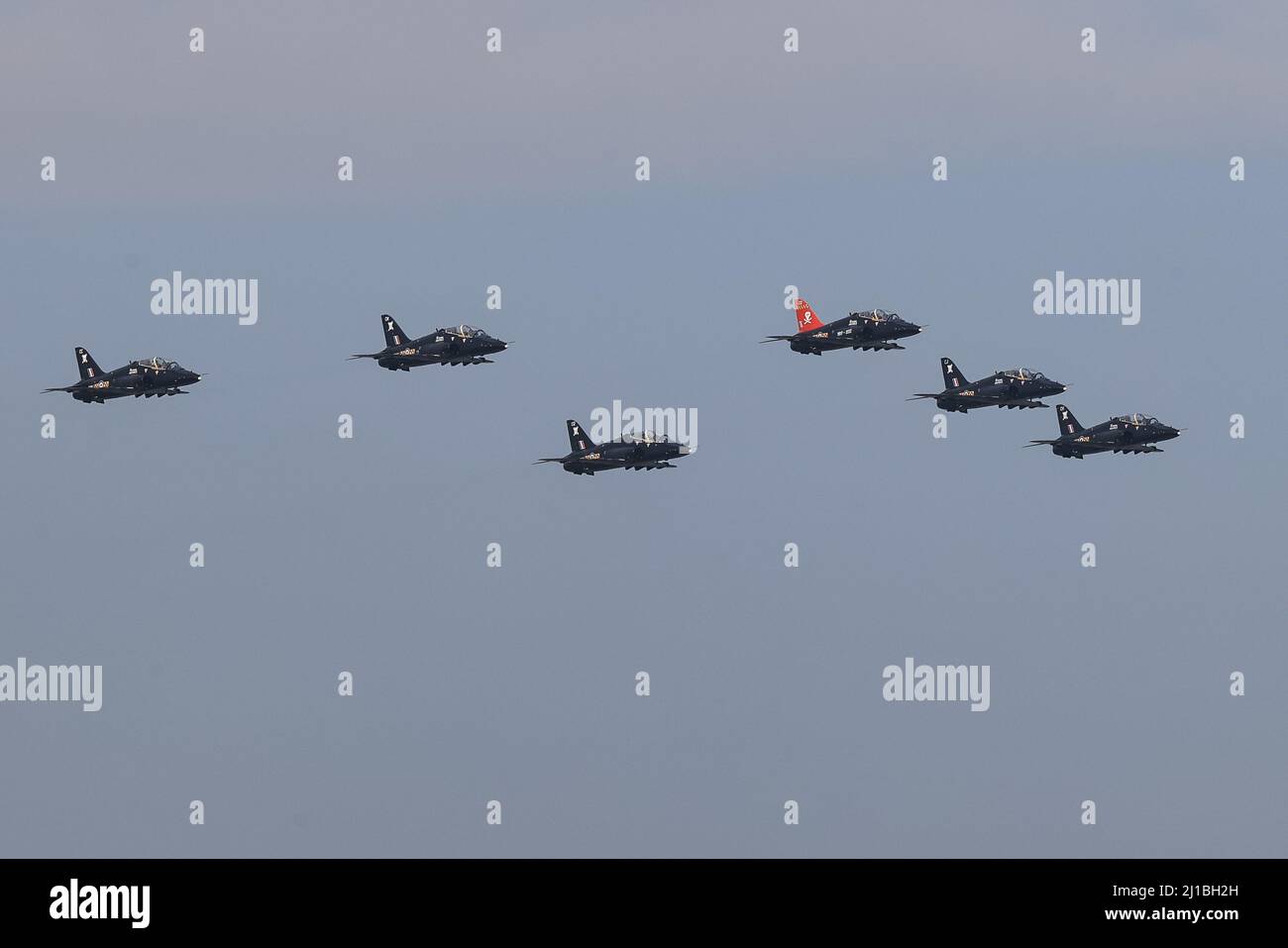 Leeming Bar, Royaume-Uni. 24th mars 2022. Les faucons de l'escadron 100 de la RAF survolent la RAF Leeming dans le cadre de leur démantèlement à Leeming Bar, au Royaume-Uni, le 3/24/2022. (Photo de Mark Cosgrove/News Images/Sipa USA) crédit: SIPA USA/Alay Live News Banque D'Images