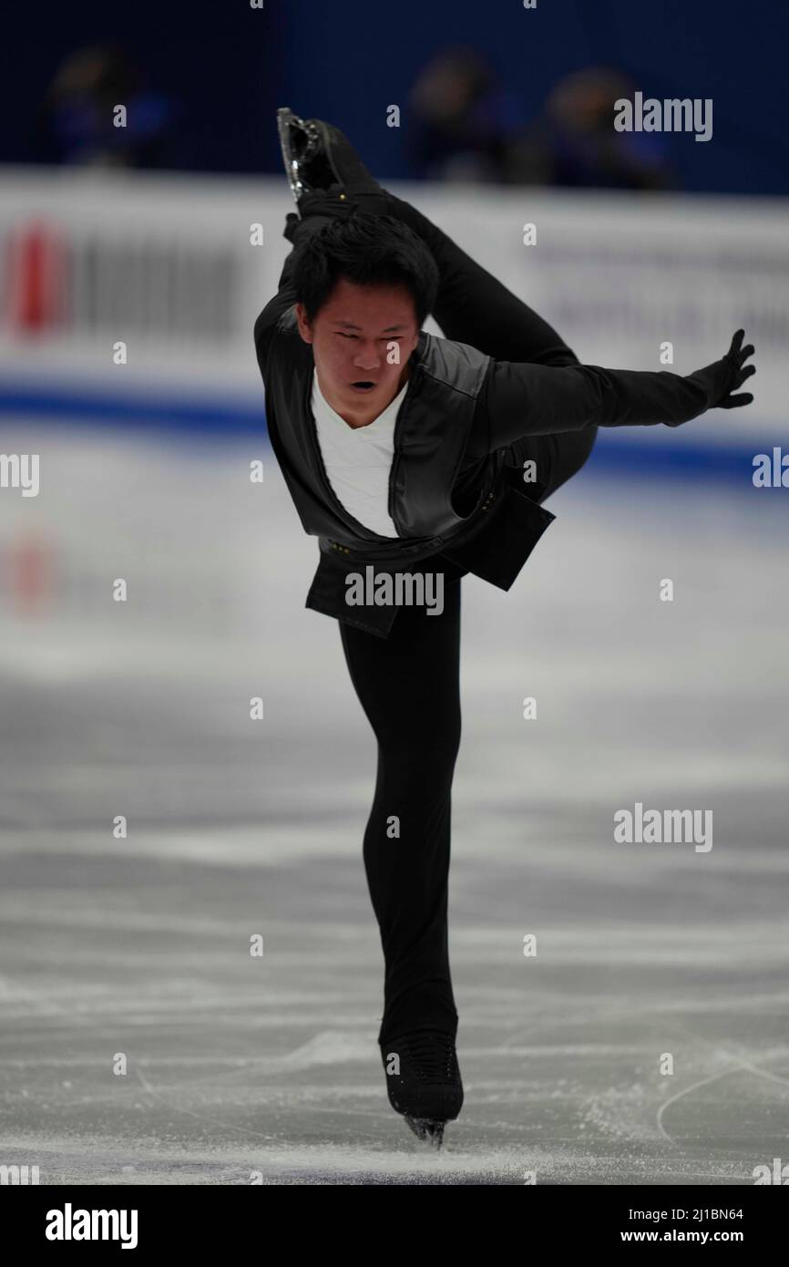 Stade Sud de France, Montpellier, France. 24th mars 2022. Adam Siao HIM Fa de France pendant le programme court de Mens, Championnat du monde de patinage artistique au Sud de France Arena, Montpellier, France. Kim Price/CSM/Alamy Live News Banque D'Images