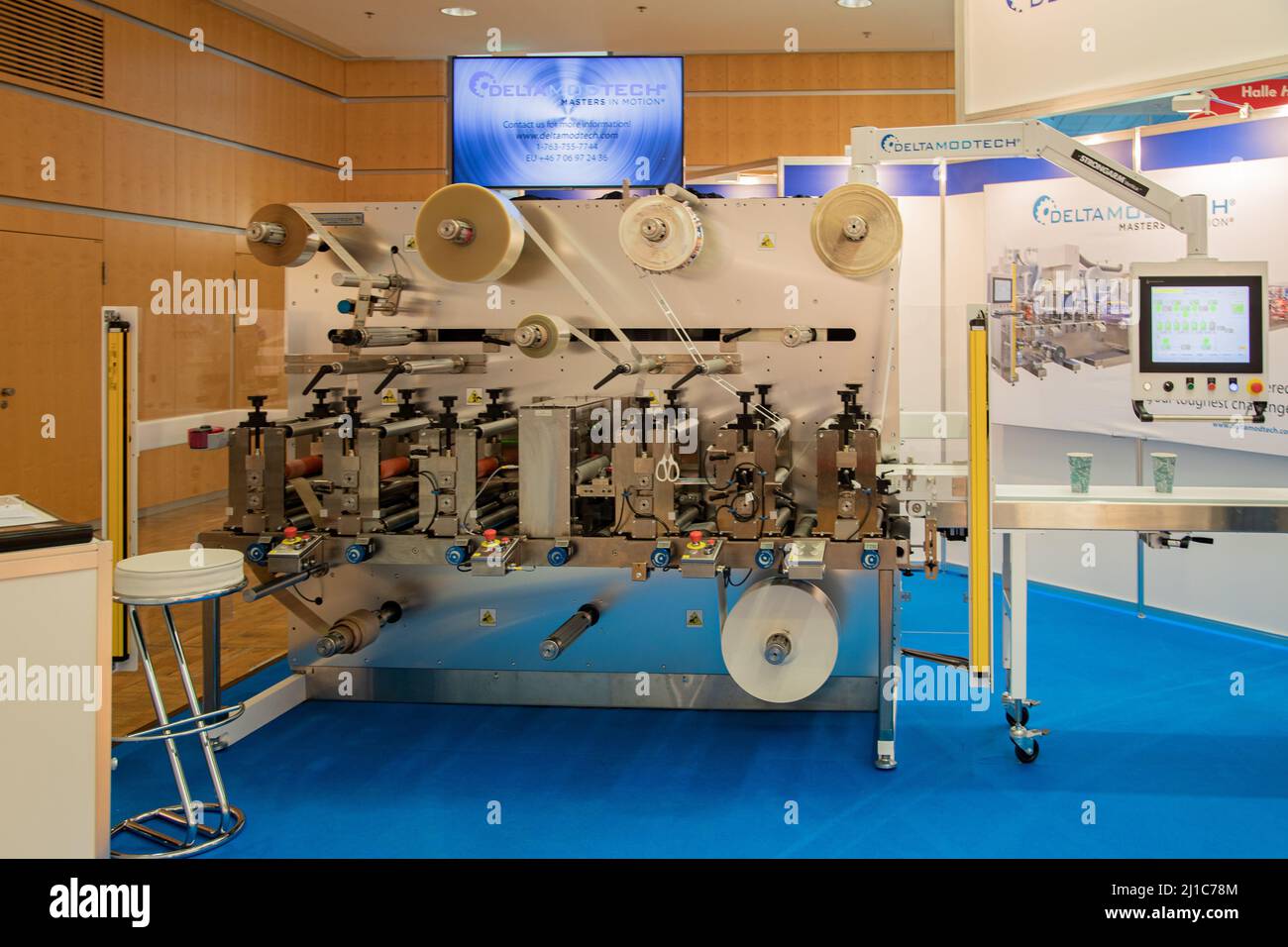 À Munich, en Allemagne. , . Le LOPEC est un salon annuel pour les produits électriques biologiques et imprimés. (Photo par Alexander Pohl/Sipa USA) crédit: SIPA USA/Alay Live News Banque D'Images À Munich, en Allemagne. , . Le LOPEC est un salon annuel pour les produits électriques biologiques et imprimés. (Photo par Alexander Pohl/Sipa USA) crédit: SIPA USA/Alay Live News Banque D'Images