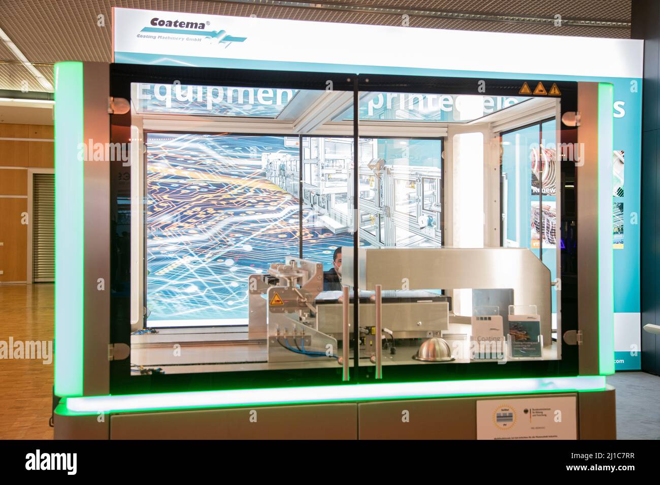 À Munich, en Allemagne. , . Le LOPEC est un salon annuel pour les produits électriques biologiques et imprimés. (Photo par Alexander Pohl/Sipa USA) crédit: SIPA USA/Alay Live News Banque D'Images À Munich, en Allemagne. , . Le LOPEC est un salon annuel pour les produits électriques biologiques et imprimés. (Photo par Alexander Pohl/Sipa USA) crédit: SIPA USA/Alay Live News Banque D'Images