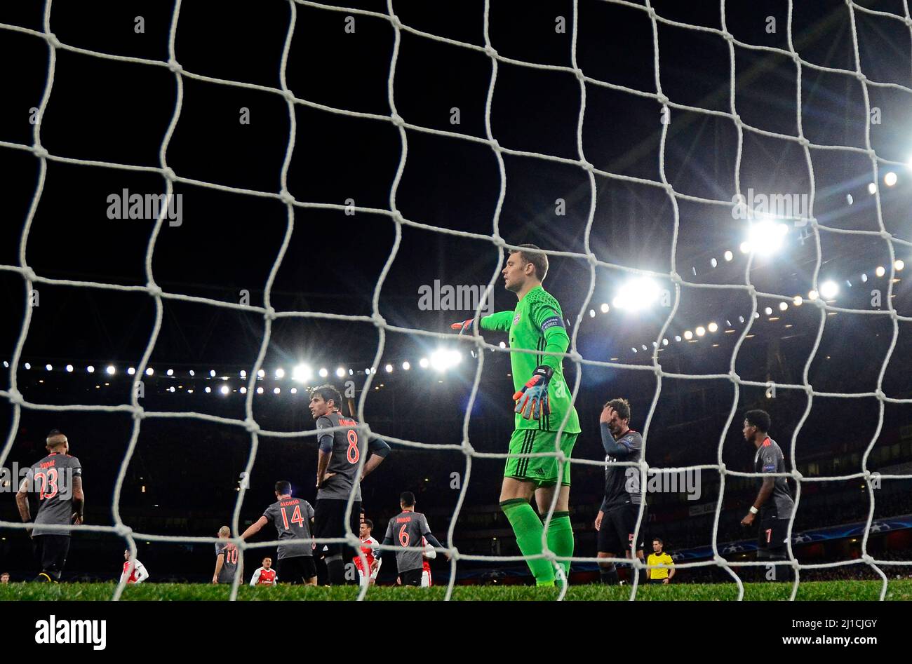 LONDRES, ANGLETERRE - 7 MARS 2017 : Manuel Neuer de Bayern photographié en action pendant la deuxième partie du match de la Ligue des champions de l'UEFA de 16 entre Arsenal FC et Bayern Munchen au stade Emirates. Copyright: Cosmin Iftode/Picstaff Banque D'Images