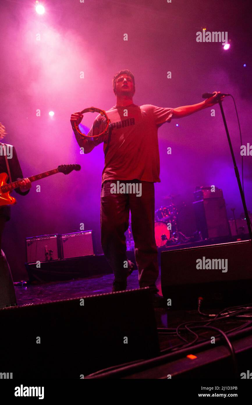 Milan Italie. 23 mars 2022. Le groupe irlandais après le punk FONTAINES D.C. se produit en direct sur scène à Alcatraz lors de la « visite de la FIA Kinty ». Banque D'Images