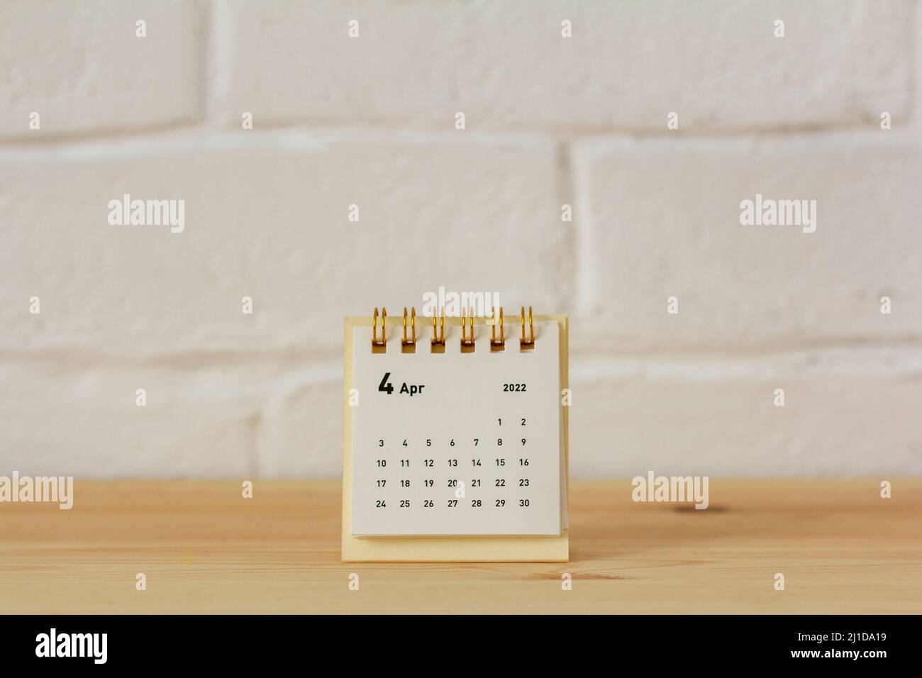 Calendrier de bureau pour avril 2022 pour la planification sur la table Banque D'Images