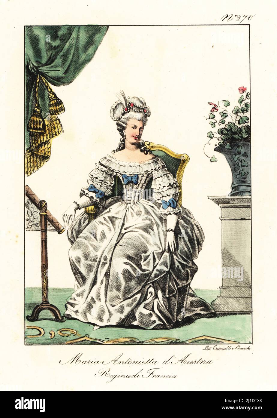 Marie Antoinette Joséphe Jeanne, 1755-1793, épouse du roi Louis XVI, dernière reine de France avant la Révolution française. Avec des cheveux ornés de bijoux, robe habillée décorée de dentelle et de rubans. Marie Antoinette d'Autriche, Reine de France. Lithographie de couleur main par Lorenzo Bianchi et Domenico Cuciniello d'après Hippolyte Lecomte de Costuci civili e militari della monarchia francese dal 1200 al 1820, Naples, 1825. Édition italienne des costumes civils et militaires de Lecomte de la monarchie française de 1200 à 1820. Banque D'Images