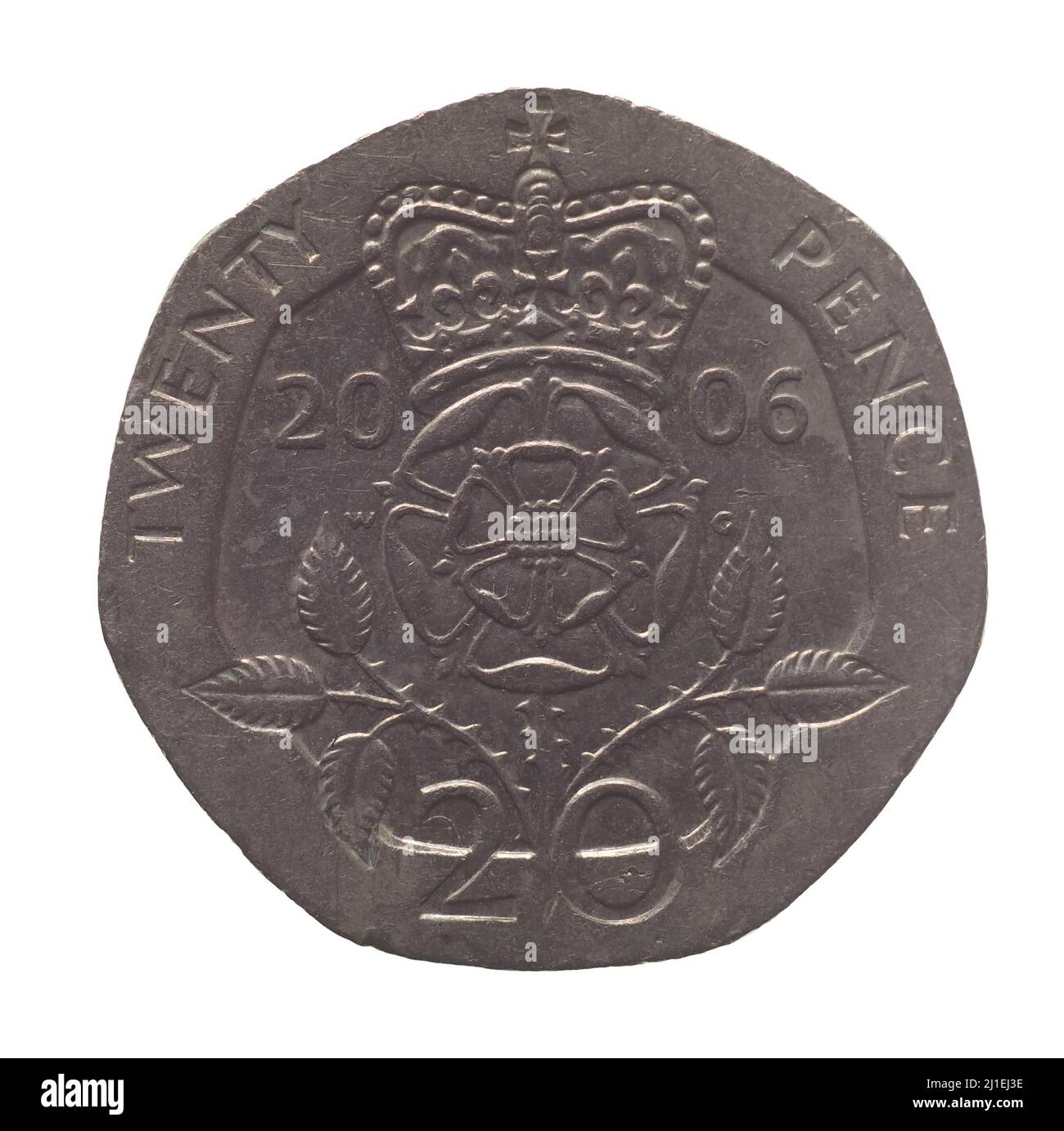 Vingt pence coin inverse côté, monnaie du Royaume-Uni isolé sur fond blanc Banque D'Images