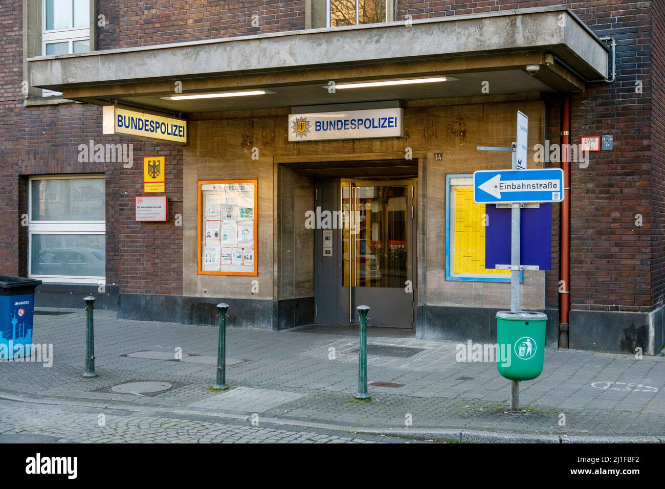 Police fédérale à la gare principale Banque D'Images