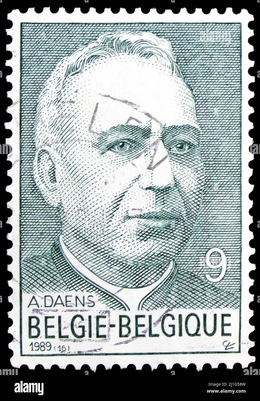 MOSCOU, RUSSIE - 10 MARS 2022 : le timbre-poste imprimé en Belgique montre Adolf Daens (1839-1907) - Priest, vers 1989 Banque D'Images