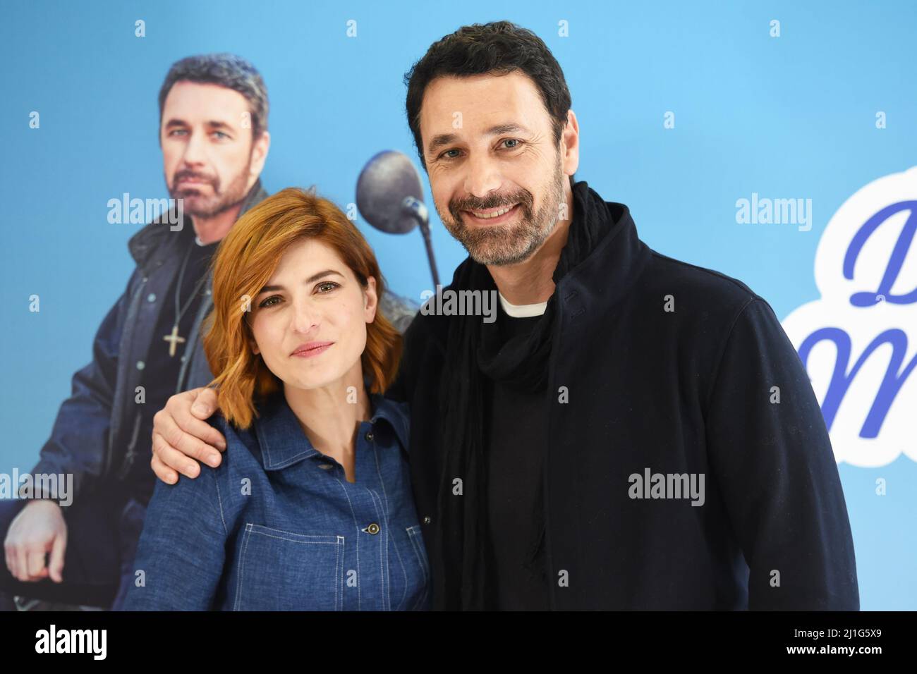 Rome, Italie. 25th mars 2022. Maria Chiara Giannetta et Raoul Bova lors de la série télévisée Don Matteo 13 photo à Rome, Italie, 25th mars 2022. (Credit : Alamy News/Massimo Insabato) Credit: massimo Insabato/Alamy Live News Banque D'Images