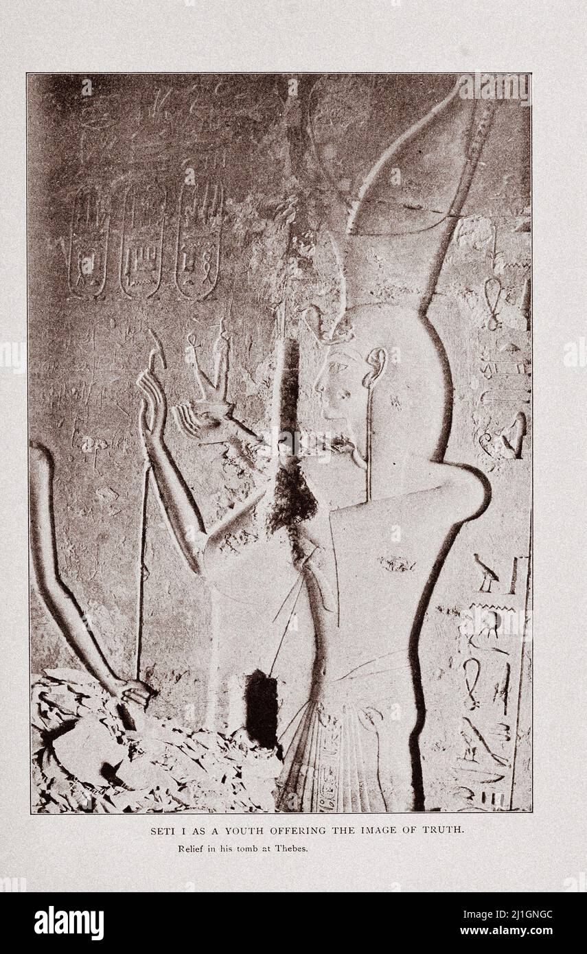 Égypte ancienne. Le Nouveau Royaume (1549–1069 av. J.-C.). Illustration de 1912 Seti I en tant que jeune offrant l'image de la vérité. Soulagement dans sa tombe à Thèbes Banque D'Images