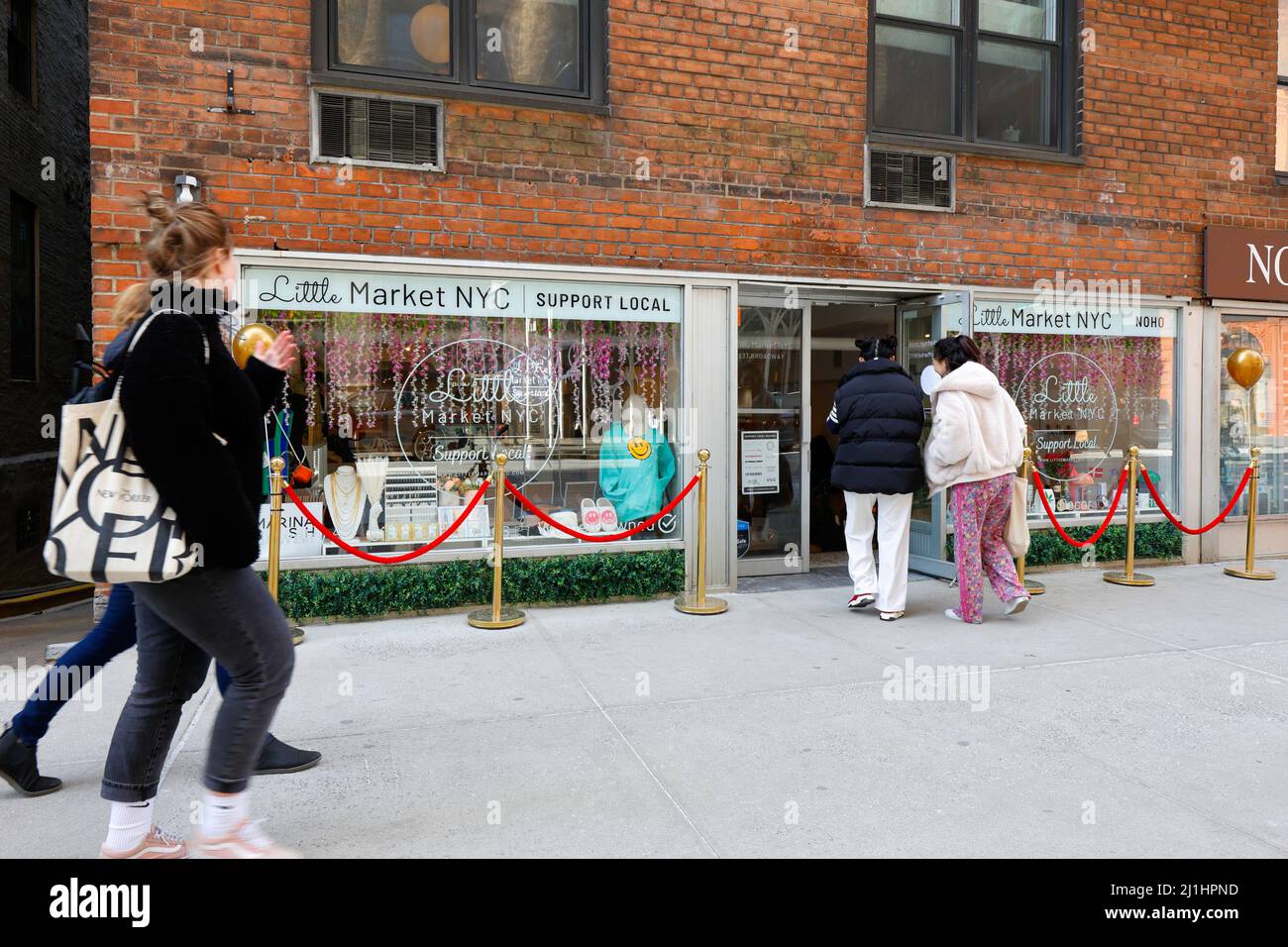 Little Market NYC, 637 Broadway, New York, NYC boutique photo d'un marché local, femmes designers et artisans dans le quartier de NoHo. Banque D'Images